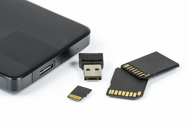 Memory Storage Devices and Media